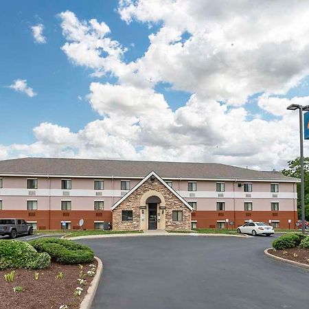 Suburban Studios Louisville East מראה חיצוני תמונה
