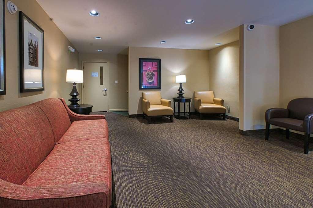 Suburban Studios Louisville East מראה פנימי תמונה